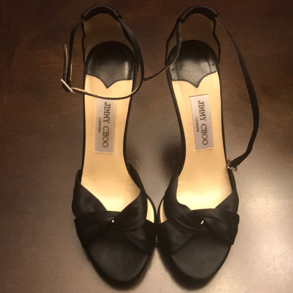 Jimmy Choo satin pumps 37.5 (7.5 US)